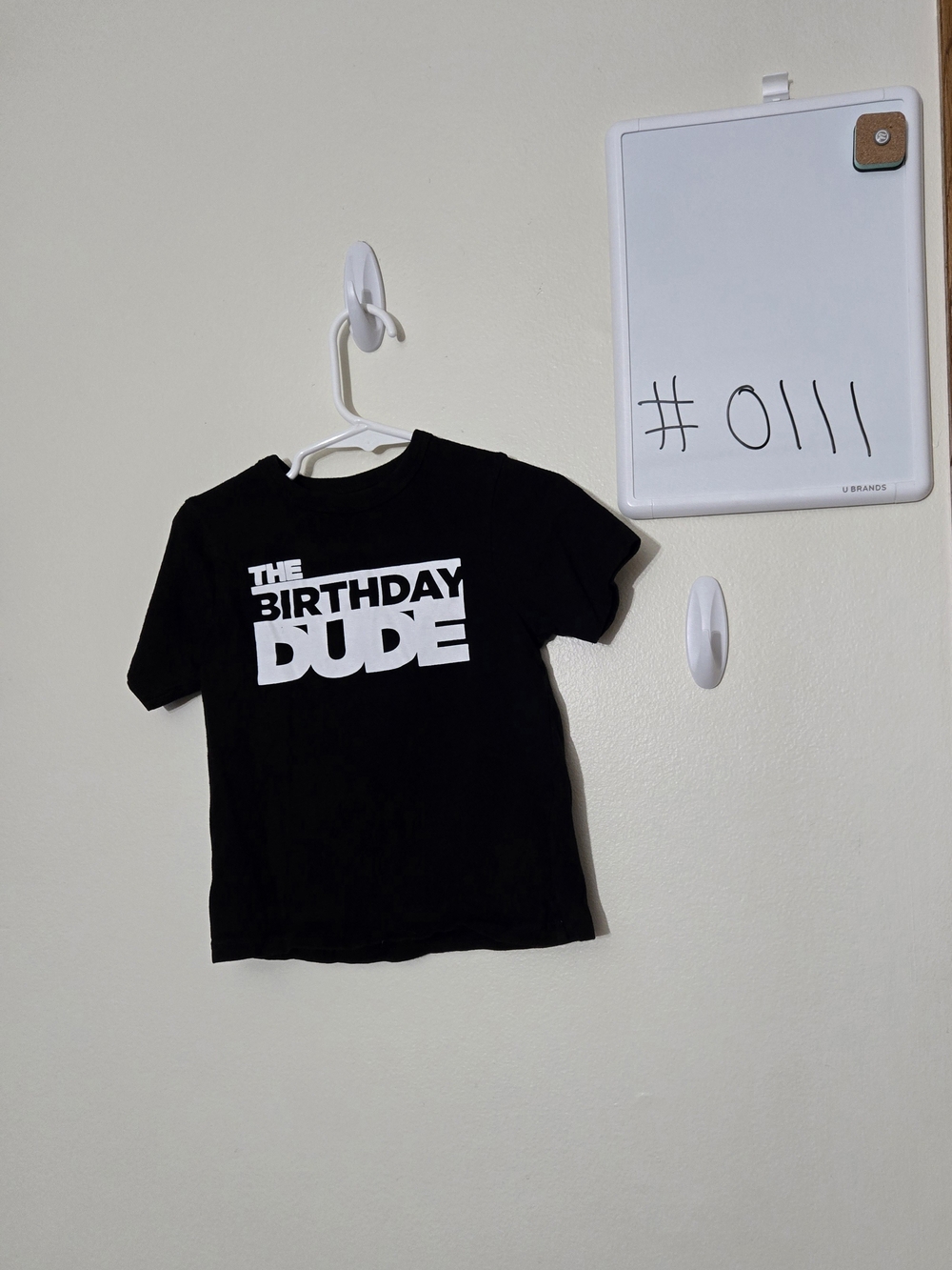 The Children's Place 2T Black "Birthday Dude" Graphic Tee #0111